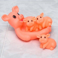 Набор резиновых игрушек для ванны «Мыльница: Свинка»